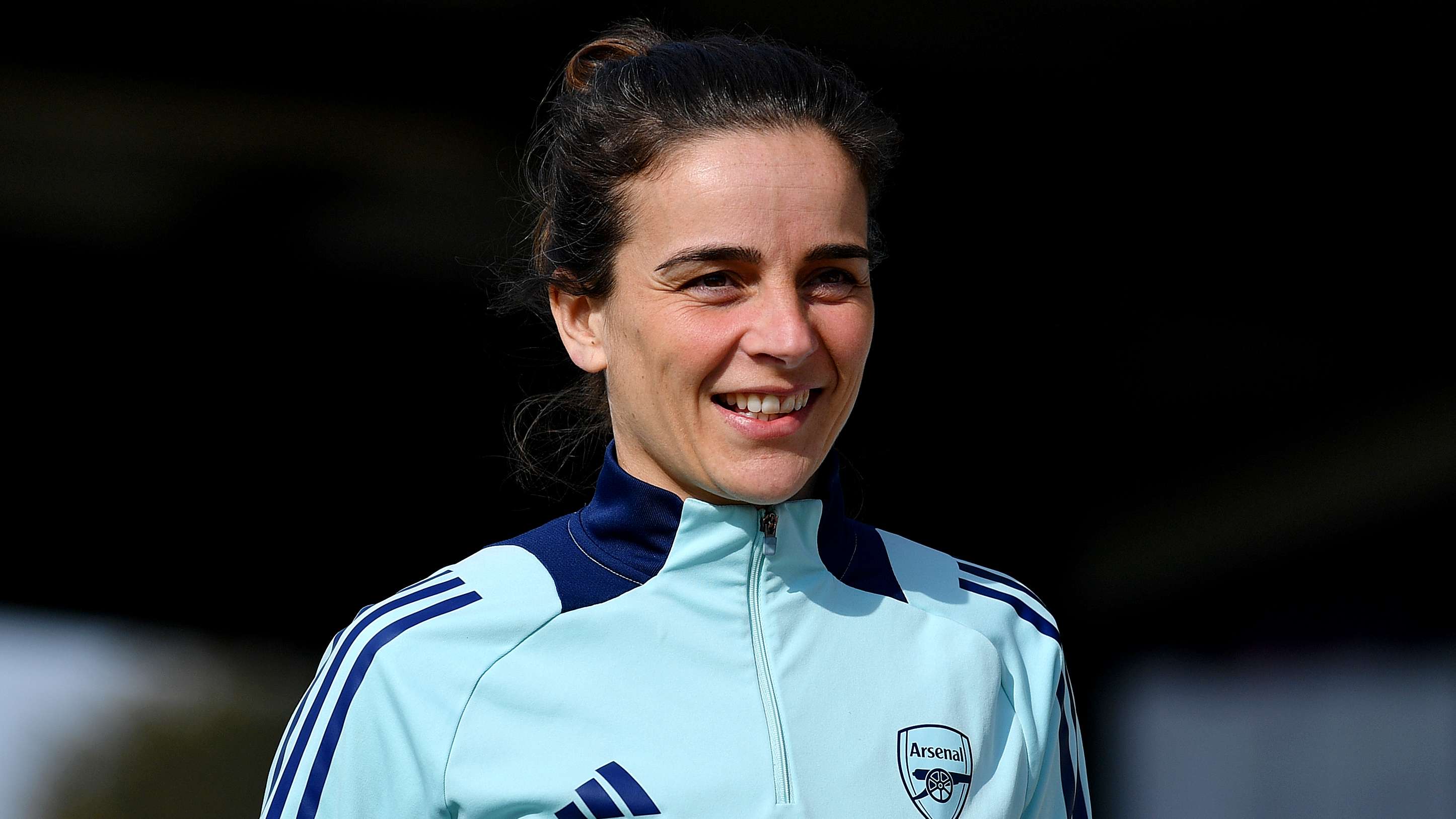 为球队防线 为球队防线